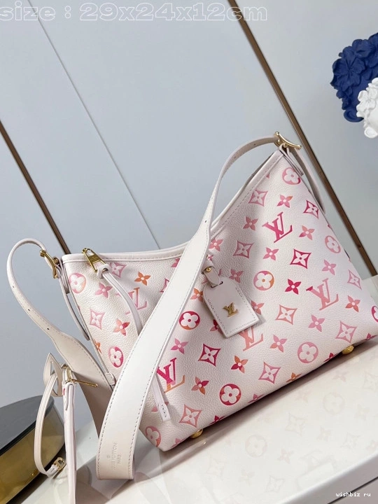 WIS VUITTON CARRYALL LOUIS PM-29*24*12cm 1117